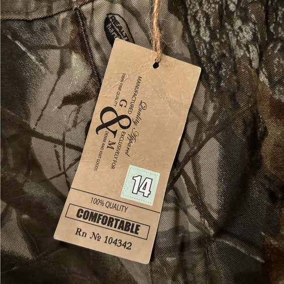 G&M Ontario Printed Twill Belted Cargo Shorts - Picture 4 of 6